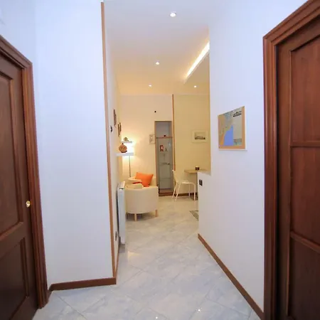 Casa Vittoria Bed and Breakfast 3*